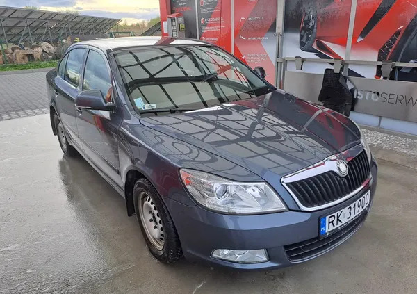 skoda krosno Skoda Octavia cena 22000 przebieg: 150000, rok produkcji 2009 z Krosno